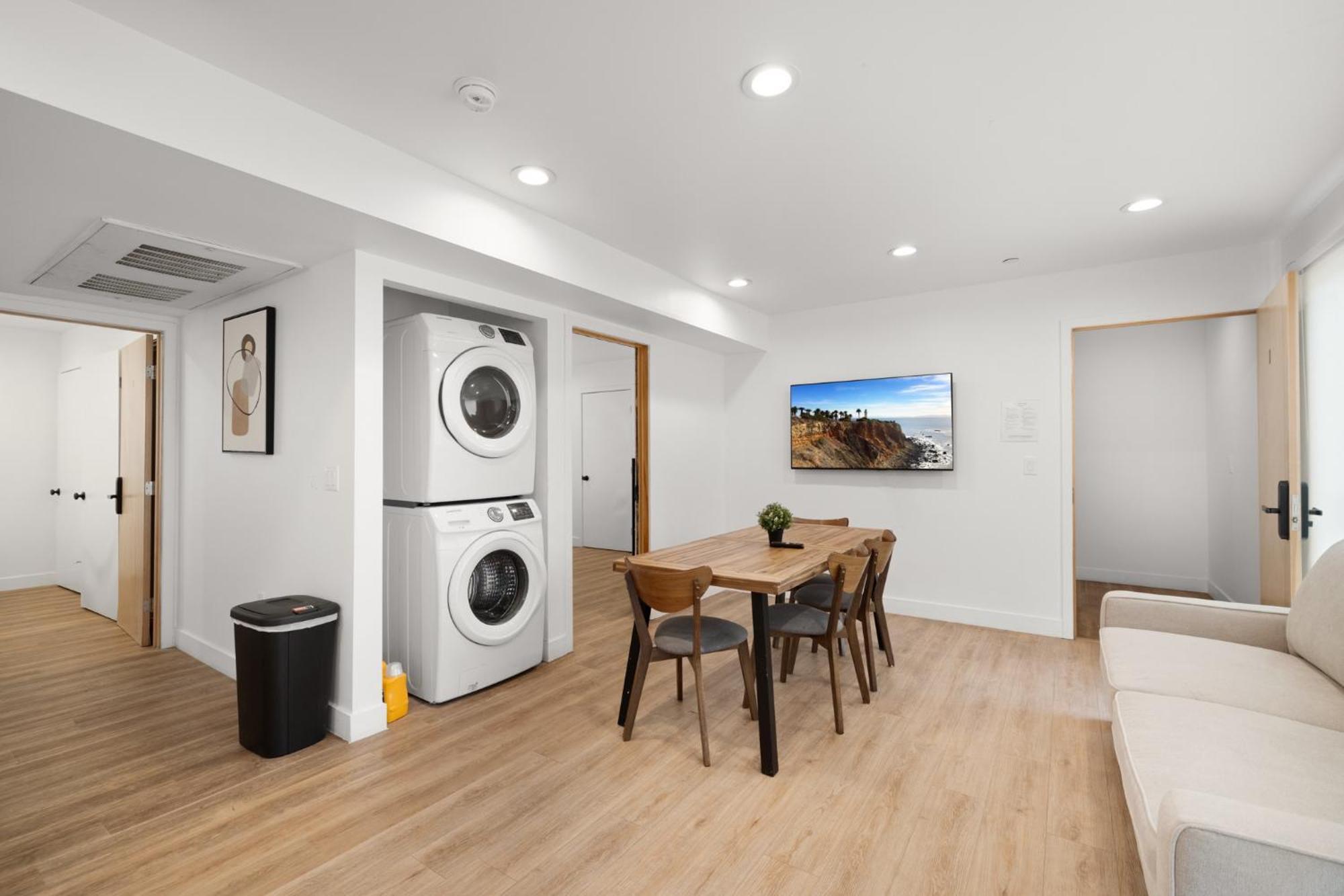Spacious 1-bd Hideaway Close To Usc With Share Livingroom Séjour chez l'habitant *